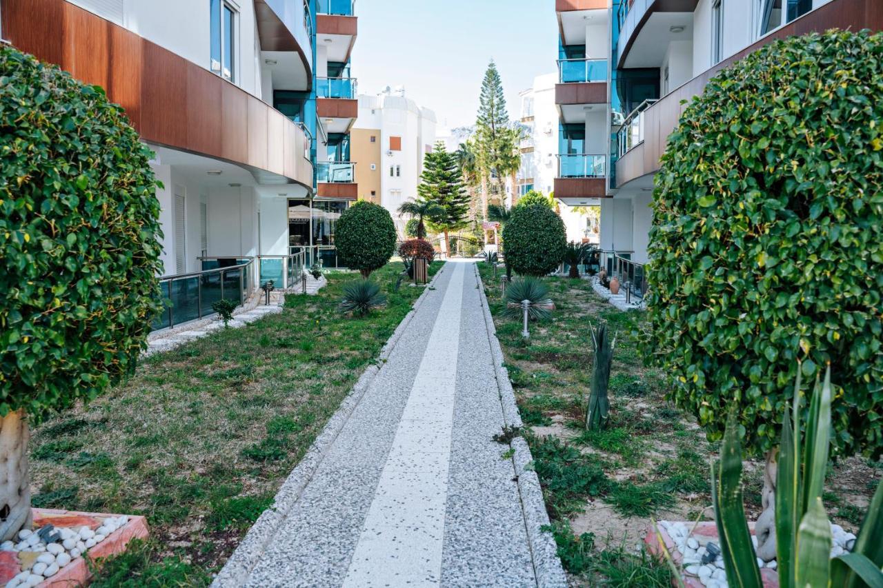Onkel Rada Apart Hotel Antalya Exteriör bild